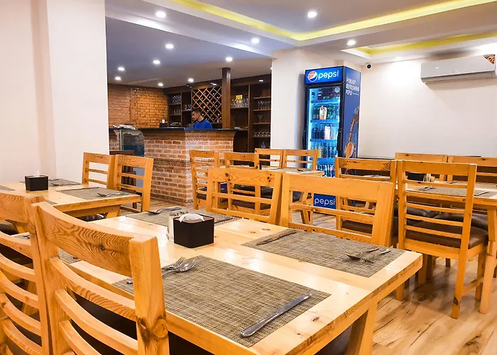 Hotel Aagantuk